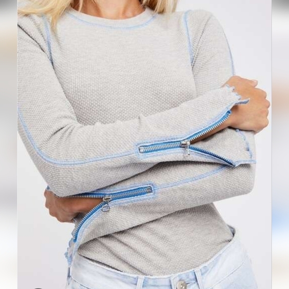 Free People Tops - Free People Zip It Waffle Thermal Zipper Cuff Long Sleeve Gray Blue Trim Sz Med